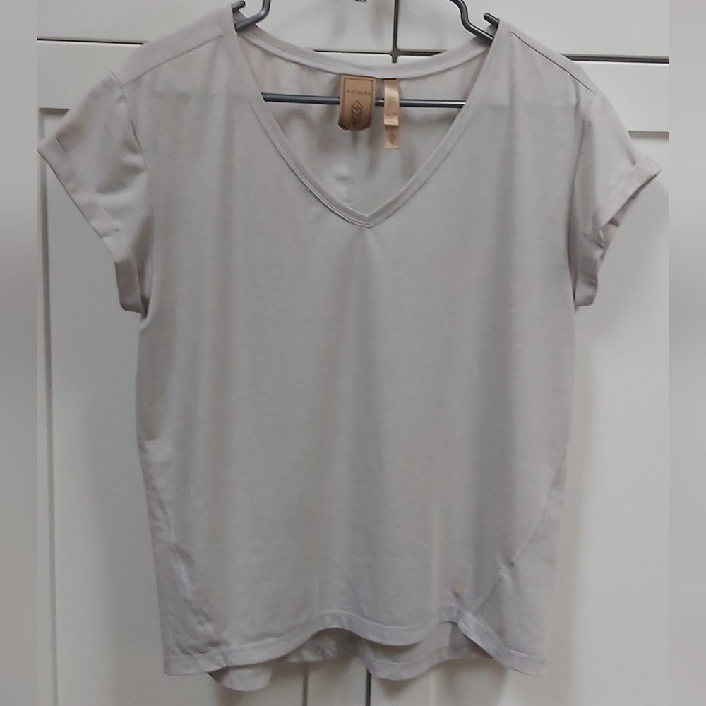 Indygena cap sleeved top